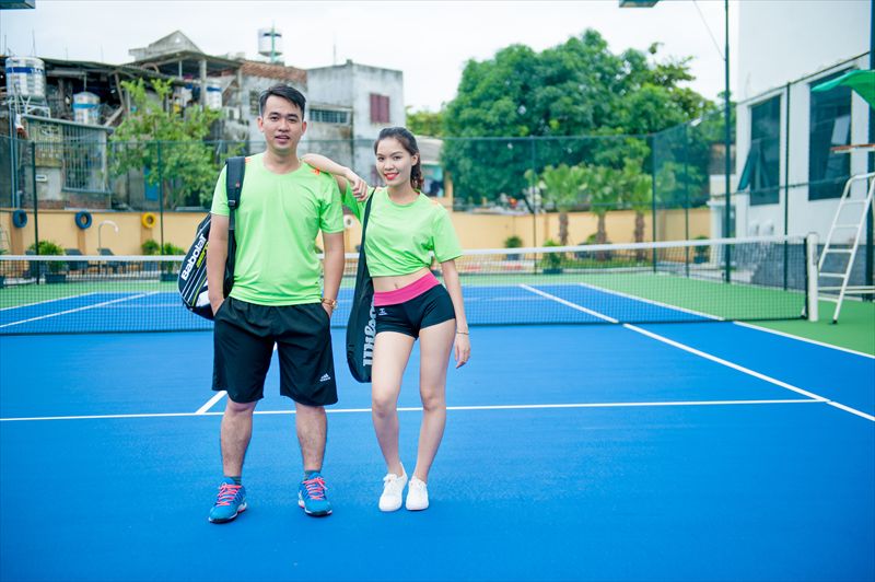 SÂN TENNIS
